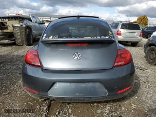 2012 Volkswagen Beetle 2.5L with VIN 3VWJX7AT9CM643253, listed as a Copart auction lot 75491364 with 0 mi miles and Clean Title. Bid and sale history available at carsss.com. Image 6.