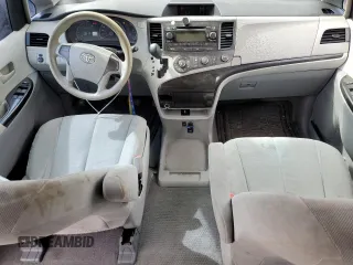 2011 Toyota Sienna with VIN 5TDZK3DC6BS032409, listed as a Copart auction lot 50069725 with 231,085 mi miles and Salvage Title. Bid and sale history available at carsss.com. Image 8.