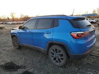 2021 Jeep Compass 80th Anniversary z VIN 3C4NJCEB9MT552992, wystawiony jako Copart lot #88515185 z przebiegiem 65 797 mil mil oraz Szkoda całkowita • Salvage title. Historia ofert i sprzedaży dostępna na DreamBid. Obrazek 2.