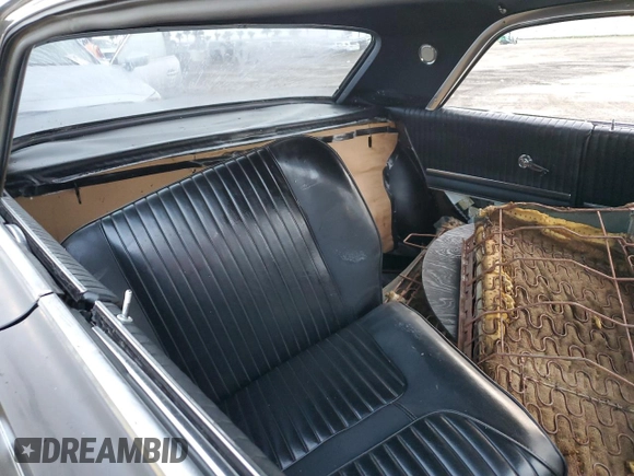 1964 Chevrolet Impala z VIN 41447Y159989, wystawiony jako Copart lot #75836714 z przebiegiem Nie podano mil oraz Szkoda całkowita • Salvage title. Historia ofert i sprzedaży dostępna na DreamBid. Obrazek 10.