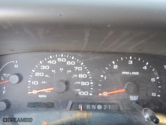 2003 Ford Super Duty F-250 XL with VIN 1FTNX21L13EB85821, listed as a Copart auction lot 85245074 with 0 mi miles and Salvage Title. Bid and sale history available at carsss.com. Image 9.