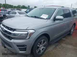 2024 Ford Expedition Max Limited with VIN 1FMJK1K83REA24845, listed as a IAAI auction lot 41875942 with 42,583 mi miles. Bid and sale history available at carsss.com. Image 18.