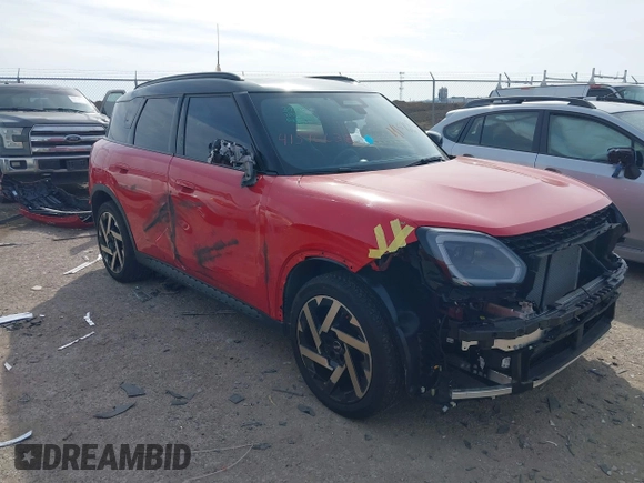 2025 MINI Countryman S z VIN WMZ23GA04S7P33413, wystawiony jako IAAI lot #41576638 z przebiegiem 9 505 mil mil oraz . Historia ofert i sprzedaży dostępna na DreamBid. Obrazek 1.