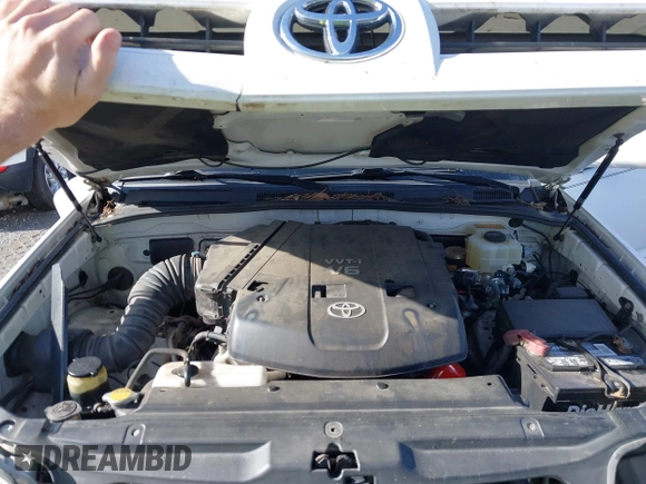 2004 Toyota 4Runner SR5 with VIN JTEBU14R340022054, listed as a IAAI auction lot 41715881 with 217,435 mi miles and . Bid and sale history available at DreamBid. Image 10.