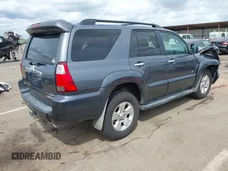 2006 Toyota 4Runner SR5 with VIN JTEZU14RX60080664, listed as a IAAI auction lot 41982517 with 205,749 mi miles and . Bid and sale history available at DreamBid. Image 4.