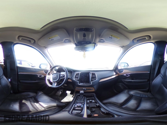 2016 Volvo XC90 T6 Inscription with VIN YV4A22PL6G1064524, listed as a IAAI auction lot 41795921 with 111,483 mi miles. Bid and sale history available at carsss.com. Image 21.