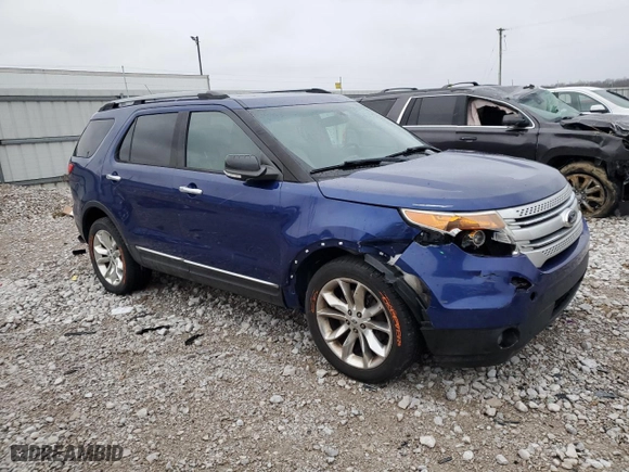 2014 Ford Explorer XLT with VIN 1FM5K8D88EGB72382, listed as a Copart auction lot 47888775 with 142,401 mi miles and Salvage Title. Bid and sale history available at carsss.com. Image 4.