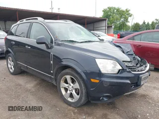 2014 Chevrolet Captiva Sport LTZ z VIN 3GNAL4EKXES572410, wystawiony jako IAAI lot #42330962 z przebiegiem 139 184 mil mil oraz . Historia ofert i sprzedaży dostępna na DreamBid. Obrazek 1.