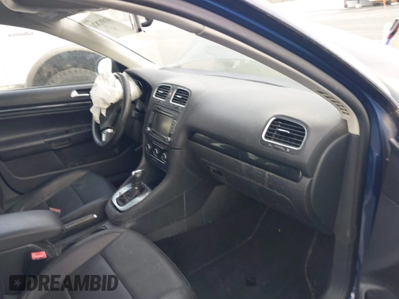 2013 Volkswagen Jetta SportWagen SE w/Sunroof with VIN 3VWPP7AJ7DM670509, listed as a IAAI auction lot 41887876 with 1 mi miles. Bid and sale history available at carsss.com. Image 5.