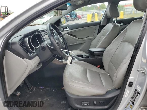 2014 Kia Optima EX z VIN 5XXGN4A71EG316550, wystawiony jako Copart lot #51871215 z przebiegiem 209 750 mil mil oraz Czysty tytuł • Clean title. Historia ofert i sprzedaży dostępna na DreamBid. Obrazek 7.