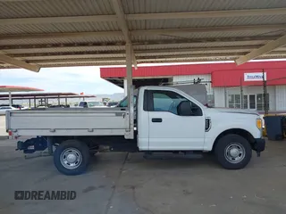 2017 Ford F-250 XL с VIN 1FDBF2A62HEC86658, выставлен на аукционе IAAI как лот 41768063 с пробегом 91 233 миль миль и . История ставок и продаж доступна на DreamBid. Изображение 12.