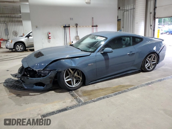 2024 Ford Mustang GT with VIN 1FA6P8CF7R5412104, listed as a Copart auction lot 61928465 with 19,933 mi miles and Salvage title. Bid and sale history available at DreamBid. Image 1.