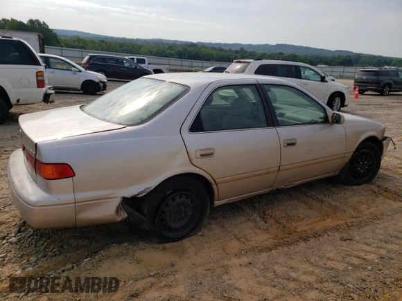 2000 Toyota Camry CE with VIN 4T1BG22K0YU957176, listed as a Copart auction lot 58276794 with 227,144 mi miles and Salvage Title. Bid and sale history available at carsss.com. Image 3.