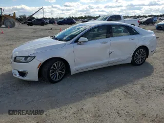 2019 Lincoln MKZ Standard with VIN 3LN6L5A95KR629120, listed as a Copart auction lot 46827585 with 47,677 mi miles and Salvage Title. Bid and sale history available at carsss.com. Image 1.