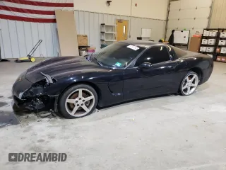 1998 Chevrolet Corvette with VIN 1G1YY22G8W5101888, listed as a Copart auction lot 41637645 with 51,752 mi miles and Salvage Title. Bid and sale history available at carsss.com. Image 1.