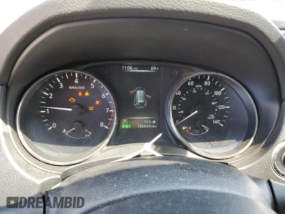 2017 Nissan Rogue SV z VIN KNMAT2MT2HP534275, wystawiony jako Copart lot #53000745 z przebiegiem 196 660 mil mil oraz Szkody całkowita. Historia ofert i sprzedaży dostępna na DreamBid. Obrazek 9.