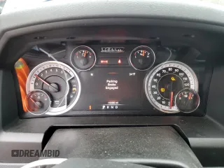 2019 Ram 1500 Warlock z VIN 1C6RR7LG6KS661786, wystawiony jako Copart lot #82705524 z przebiegiem 118 496 mil mil oraz Szkoda całkowita • Salvage title. Historia ofert i sprzedaży dostępna na DreamBid. Obrazek 9.