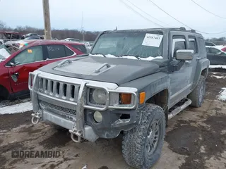 2008 Hummer H3 SUV with VIN 5GTEN13E088133349, listed as a IAAI auction lot 41587403 with Not Provided miles and . Bid and sale history available at DreamBid. Image 2.