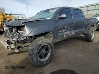 2009 Toyota Tacoma z VIN 3TMLU42N09M030420, wystawiony jako Copart lot #84889784 z przebiegiem 322 393 mil mil oraz Szkoda całkowita • Salvage title. Historia ofert i sprzedaży dostępna na DreamBid. Obrazek 1.