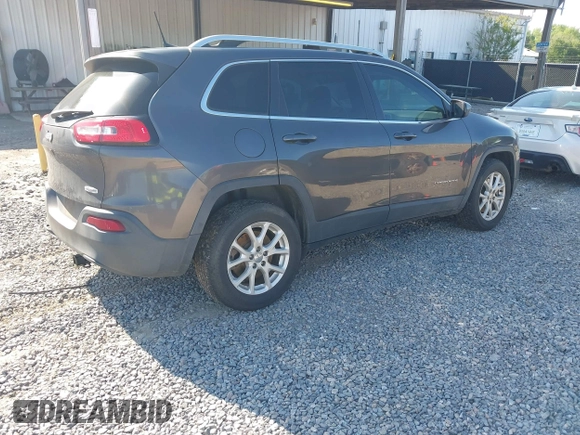 2018 Jeep Cherokee Latitude Plus с VIN 1C4PJMLB1JD532917, выставлен на аукционе IAAI как лот 41992641 с пробегом 143 786 миль миль и . История ставок и продаж доступна на DreamBid. Изображение 4.