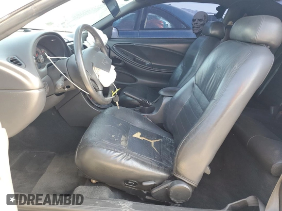 2001 Ford Mustang GT Deluxe с VIN 1FAFP42X51F228359, выставлен на аукционе Copart как лот 55808615 с пробегом 192 689 миль миль и Списание • Salvage title. История ставок и продаж доступна на DreamBid. Изображение 7.
