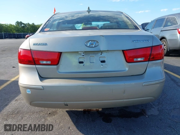 2009 Hyundai Sonata GLS with VIN 5NPET46C19H441111, listed as a IAAI auction lot 42313394 with 154,810 mi miles and . Bid and sale history available at DreamBid. Image 13.