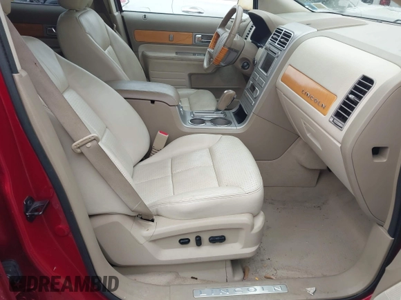 2007 Lincoln MKX with VIN 2LMDU88CX7BJ11750, listed as a IAAI auction lot 41961981 with 122,701 mi miles and . Bid and sale history available at DreamBid. Image 5.