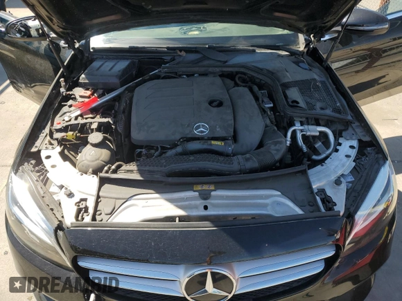 2019 Mercedes-Benz C 300 z VIN WDDWF8DB1KR483148, wystawiony jako Copart lot #56566925 z przebiegiem Nie podano mil oraz Czysty tytuł • Clean title. Historia ofert i sprzedaży dostępna na DreamBid. Obrazek 11.