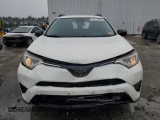 2018 Toyota RAV4 LE с VIN JTMBFREV0JJ181144, выставлен на аукционе Copart как лот 57117405 с пробегом 177 136 миль миль и Списание • Salvage title. История ставок и продаж доступна на DreamBid. Изображение 5.