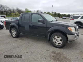 2006 Nissan Frontier SE z VIN 1N6AD07W06C477227, wystawiony jako Copart lot #58379345 z przebiegiem 130 923 mil mil oraz Czysty tytuł • Clean title. Historia ofert i sprzedaży dostępna na DreamBid. Obrazek 4.