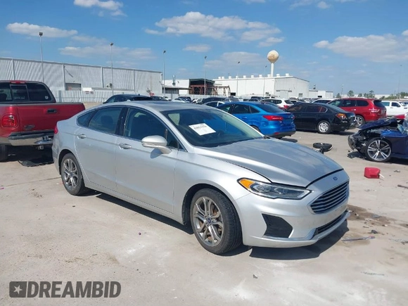 2019 Ford Fusion SEL with VIN 3FA6P0CD2KR116863, listed as a IAAI auction lot 42011256 with 72,676 mi miles. Bid and sale history available at carsss.com. Image 1.