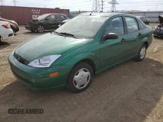 2002 Ford Focus LX with VIN 1FAFP33PX2W150929, listed as a Copart auction lot 71664474 with 61,505 mi miles and Salvage Title. Bid and sale history available at carsss.com. Image 1.