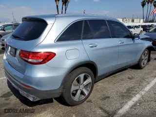 2017 Mercedes-Benz GLC with VIN WDC0G4JB4HF115786, listed as a Copart auction lot 43592495 with 83,687 mi miles and Salvage Title. Bid and sale history available at carsss.com. Image 3.