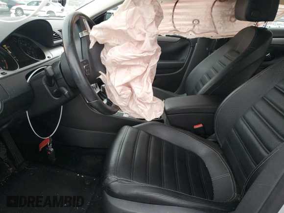 2014 Volkswagen CC Sport с VIN WVWBN7AN5EE510416, выставлен на аукционе Copart как лот 83807544 с пробегом 97 027 миль миль и Списание • Salvage title. История ставок и продаж доступна на DreamBid. Изображение 7.