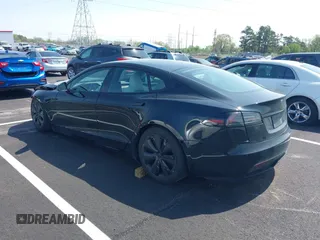 2022 Tesla Model S z VIN 5YJSA1E56NF490064, wystawiony jako IAAI lot #41858477 z przebiegiem Nie podano mil oraz . Historia ofert i sprzedaży dostępna na DreamBid. Obrazek 3.