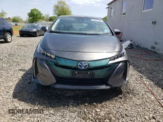 2017 Toyota Prius Plus z VIN JTDKARFP8H3034373, wystawiony jako Copart lot #54843745 z przebiegiem 71 600 mil mil oraz Szkoda całkowita • Salvage title. Historia ofert i sprzedaży dostępna na DreamBid. Obrazek 5.
