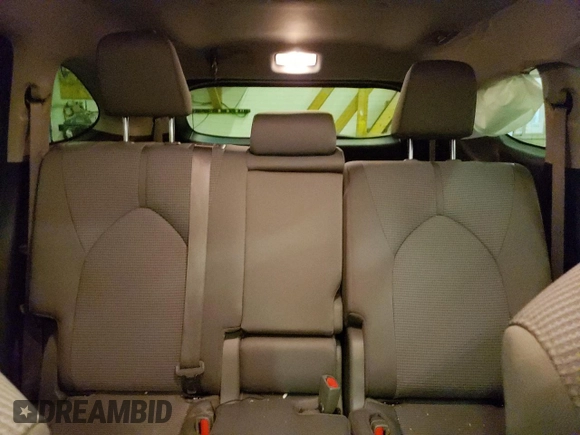 2020 Toyota Highlander LE with VIN 5TDBZRBH5LS005069, listed as a Copart auction lot 38469033 with 25,589 mi miles and . Bid and sale history available at DreamBid. Image 10.