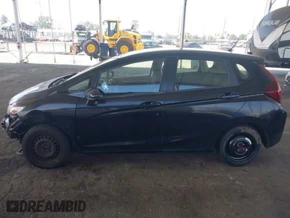 2016 Honda Fit LX с VIN JHMGK5H51GX039525, выставлен на аукционе IAAI как лот 42639963 с пробегом 71 590 миль миль и . История ставок и продаж доступна на DreamBid. Изображение 15.
