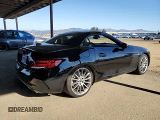 2020 Mercedes-Benz SLC 300 z VIN WDDPK3JA1LF166763, wystawiony jako Copart lot #82894704 z przebiegiem 37 870 mil mil oraz Szkoda całkowita • Salvage title. Historia ofert i sprzedaży dostępna na DreamBid. Obrazek 3.