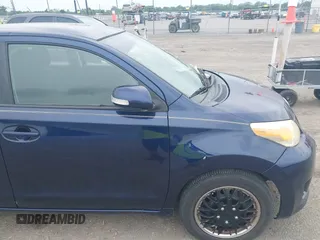 2010 Scion xD z VIN JTKKU4B4XAJ057783, wystawiony jako IAAI lot #42216737 z przebiegiem 211 452 mil mil oraz . Historia ofert i sprzedaży dostępna na DreamBid. Obrazek 12.
