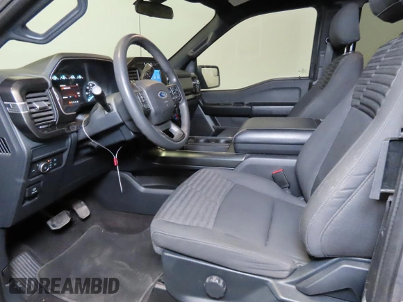 2021 Ford F-150 XL with VIN 1FTEX1CP3MKD17894, listed as a Copart auction lot 56984235 with 86,745 mi miles and Salvage title. Bid and sale history available at DreamBid. Image 9.
