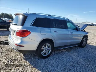 2016 Mercedes-Benz GL with VIN 4JGDF2EE8GA699202, listed as a Copart auction lot 87868775 with 203,455 mi miles and Salvage Title. Bid and sale history available at carsss.com. Image 3.