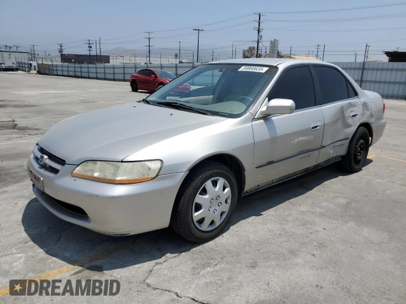 1998 Honda Accord LX с VIN 1HGCG5642WA059328, выставлен на аукционе Copart как лот 59868635 с пробегом 169 317 миль миль и Списание • Salvage title. История ставок и продаж доступна на DreamBid. Изображение 1.
