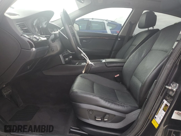 2011 BMW 5 Series 535i with VIN WBASN2C56BC201882, listed as a Copart auction lot 85190924 with 106,329 mi miles and Salvage Title. Bid and sale history available at carsss.com. Image 7.