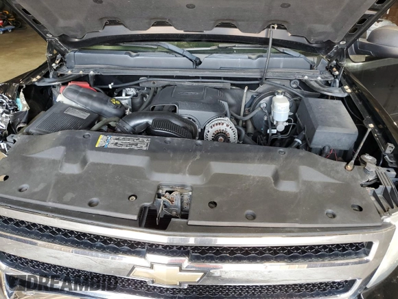 2011 Chevrolet Silverado 1500 LT with VIN 1GCNKSE0XBZ191140, listed as a Copart auction lot 67280434 with 105,235 mi miles and Salvage Title. Bid and sale history available at DreamBid. Image 11.