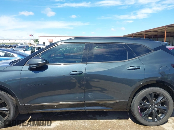 2019 Chevrolet Blazer RS with VIN 3GNKBJRS3KS623175, listed as a IAAI auction lot 42211655 with 85,266 mi miles and . Bid and sale history available at DreamBid. Image 14.