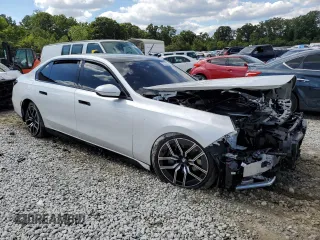 2023 BMW 7 Series 740i z VIN WBA23EH0XPCN47073, wystawiony jako Copart lot #62553344 z przebiegiem 10 799 mil mil oraz Szkoda całkowita • Salvage title. Historia ofert i sprzedaży dostępna na DreamBid. Obrazek 4.