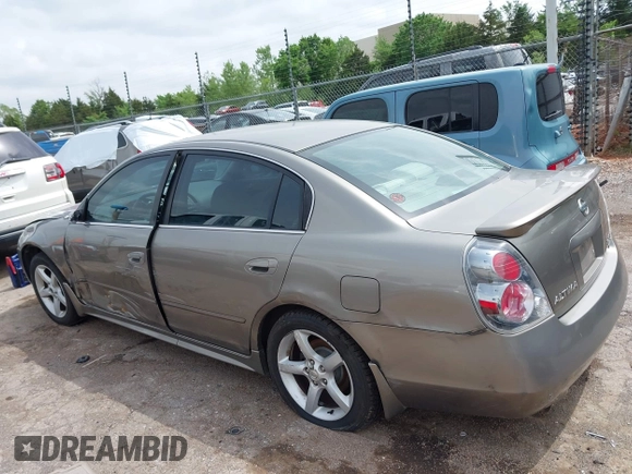 2006 Nissan Altima SE z VIN 1N4BL11D46N322200, wystawiony jako IAAI lot #42131619 z przebiegiem 248 538 mil mil oraz . Historia ofert i sprzedaży dostępna na DreamBid. Obrazek 14.