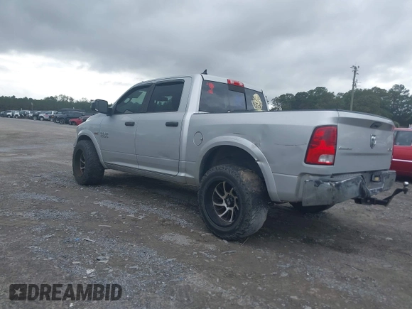 2016 Ram 1500 Big Horn с VIN 1C6RR7LT8GS313296, выставлен на аукционе IAAI как лот 40758622 с пробегом 197 084 миль миль и . История ставок и продаж доступна на DreamBid. Изображение 3.