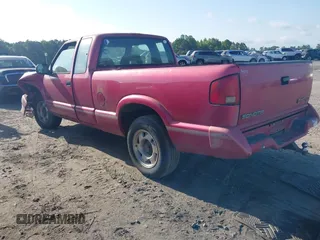 1995 GMC Sonoma z VIN 1GTCS19Z1S8510487, wystawiony jako IAAI lot #42166454 z przebiegiem 331 424 mil mil oraz . Historia ofert i sprzedaży dostępna na DreamBid. Obrazek 3.